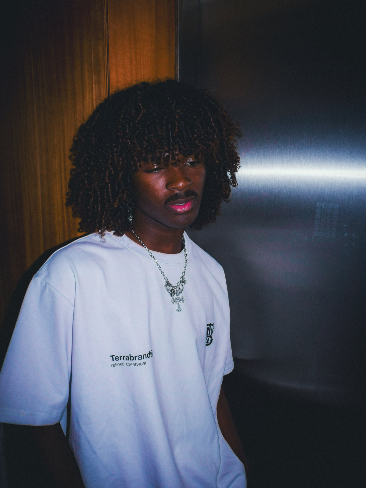 WHITE HEAVYWEIGHT TEE