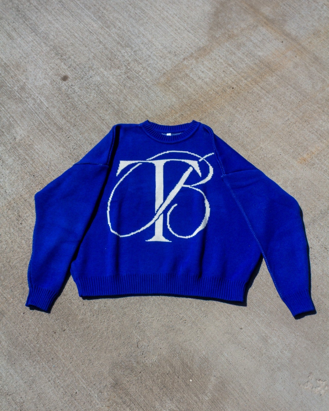 SWEATER BLUE “TB”