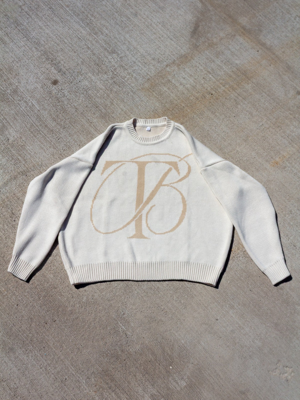 SWEATER BEIGE “TB”