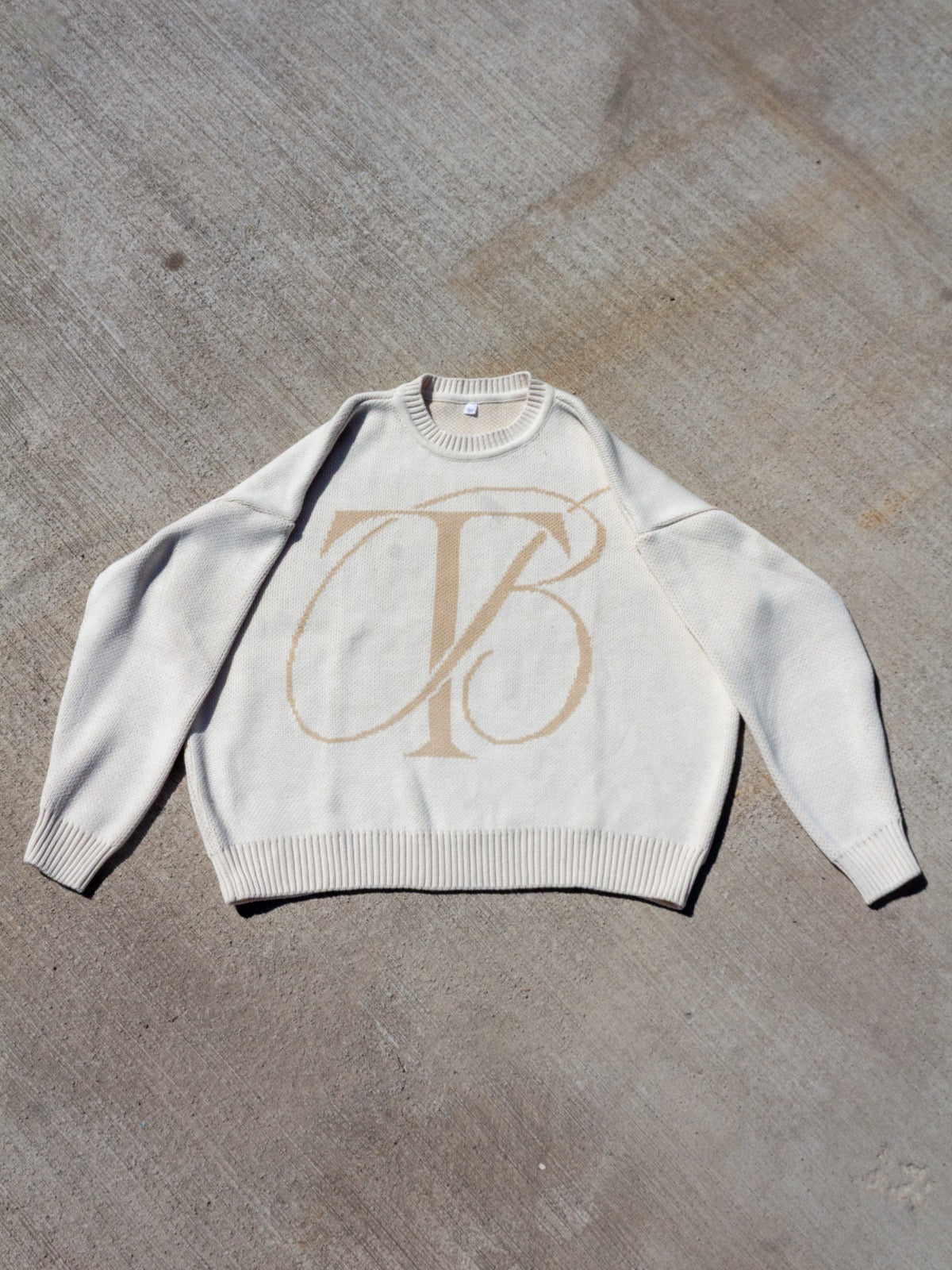 SWEATER BEIGE “TB”